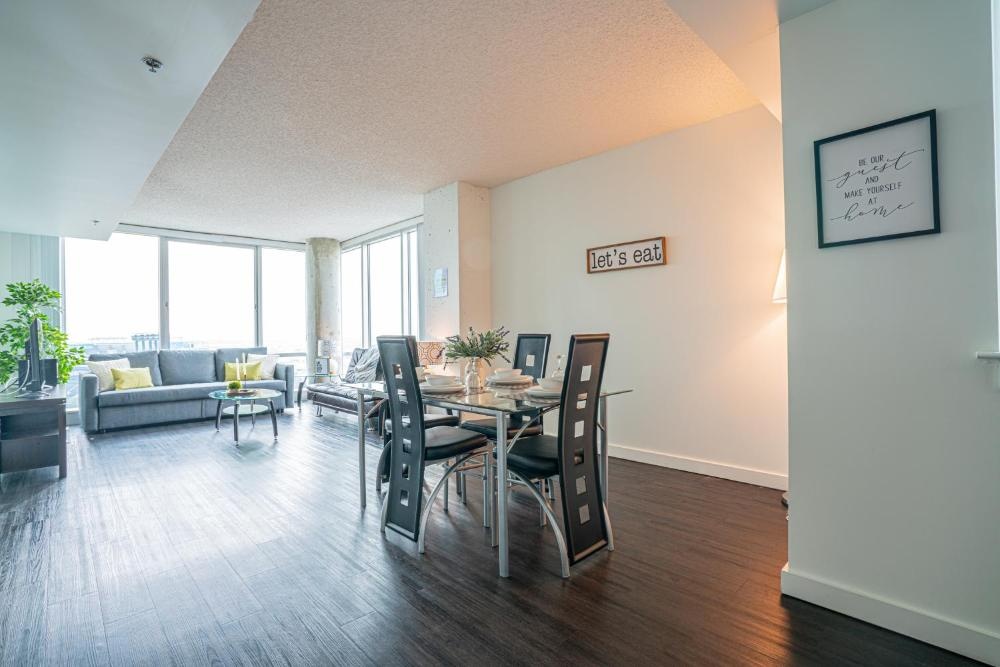 Heaven On Baltimore Downtown Fully Furnished Apartments